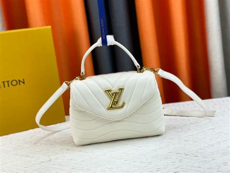 lv hold me bag